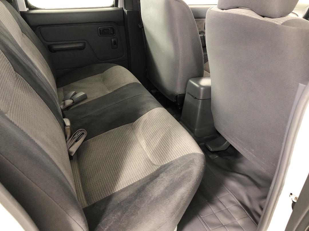 Photo '20' of Nissan Navara Photo '20' of Nissan Navara