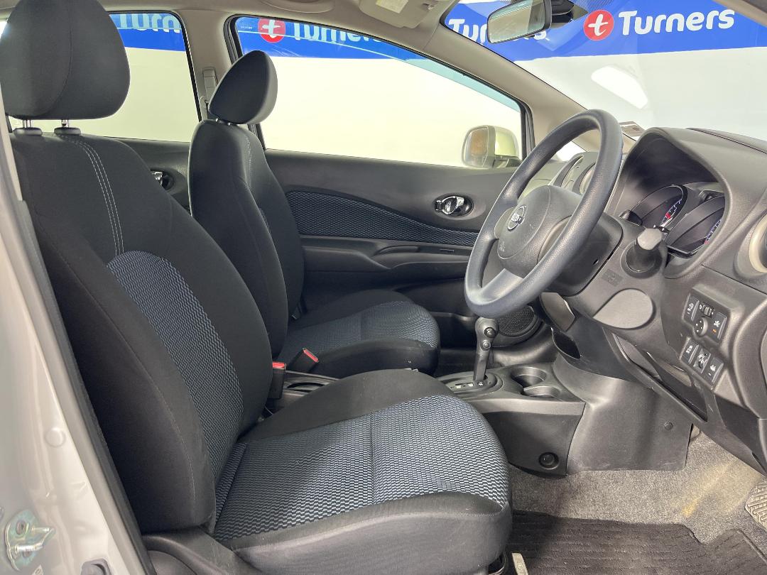 Photo '16' of Nissan Note