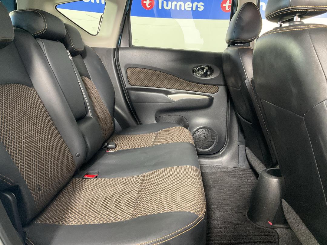 Photo '20' of Nissan Note Photo '20' of Nissan Note