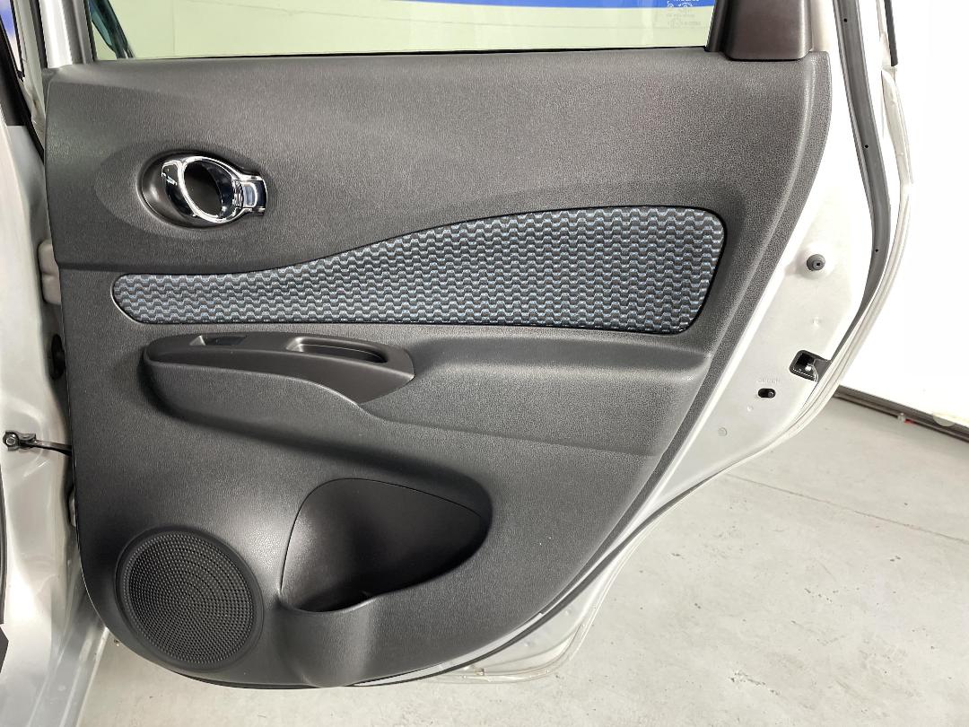 Photo '19' of Nissan Note