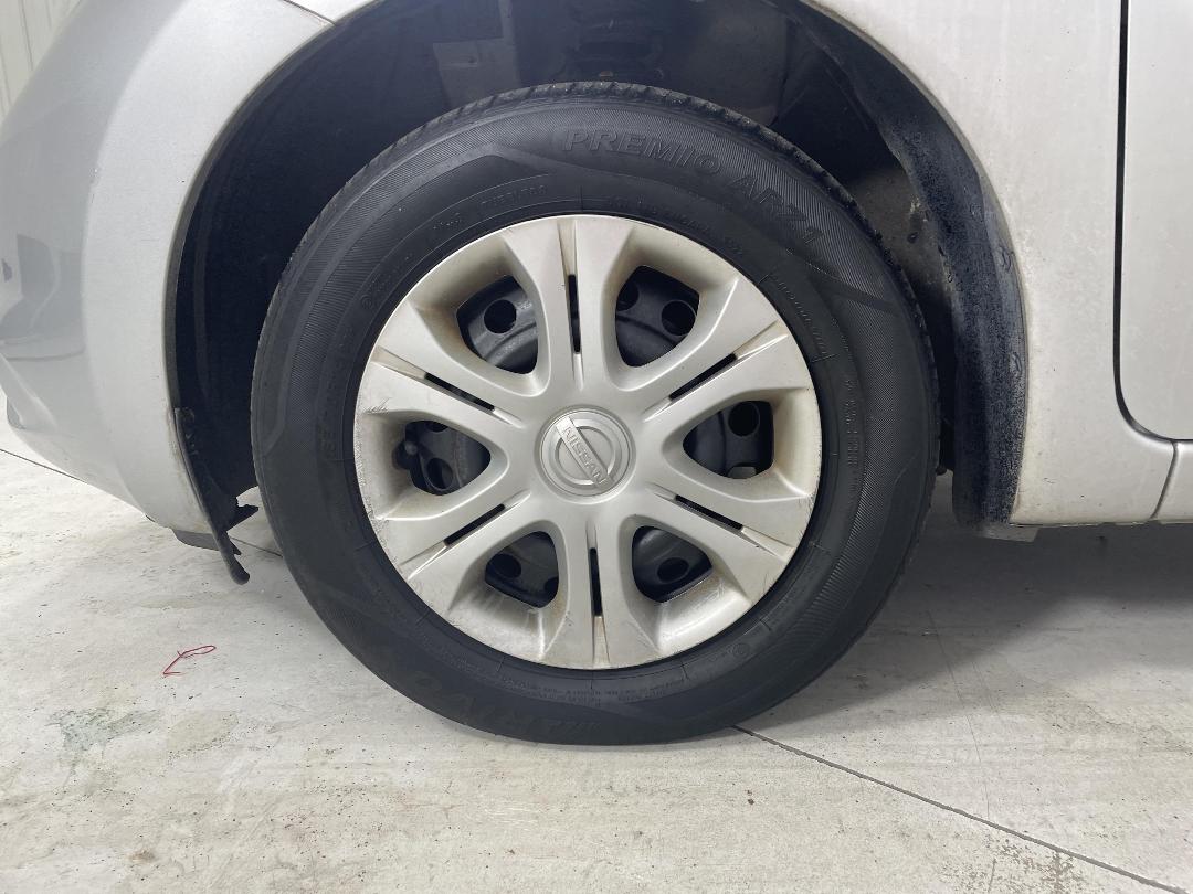 Photo '10' of Nissan Note