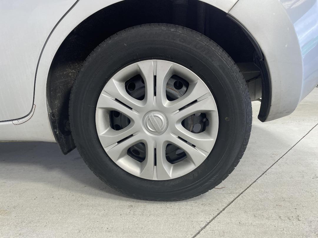 Photo '11' of Nissan Note