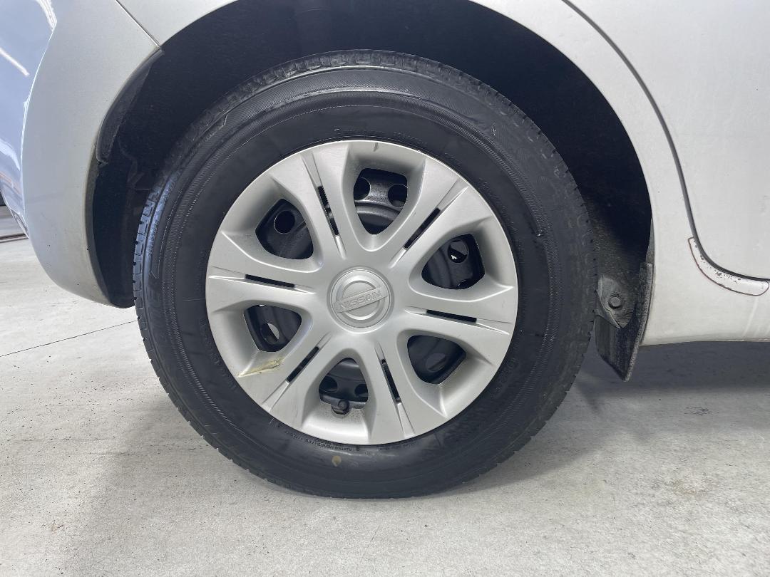 Photo '12' of Nissan Note