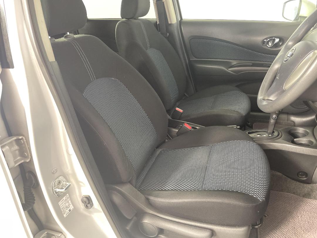 Photo '16' of Nissan Note