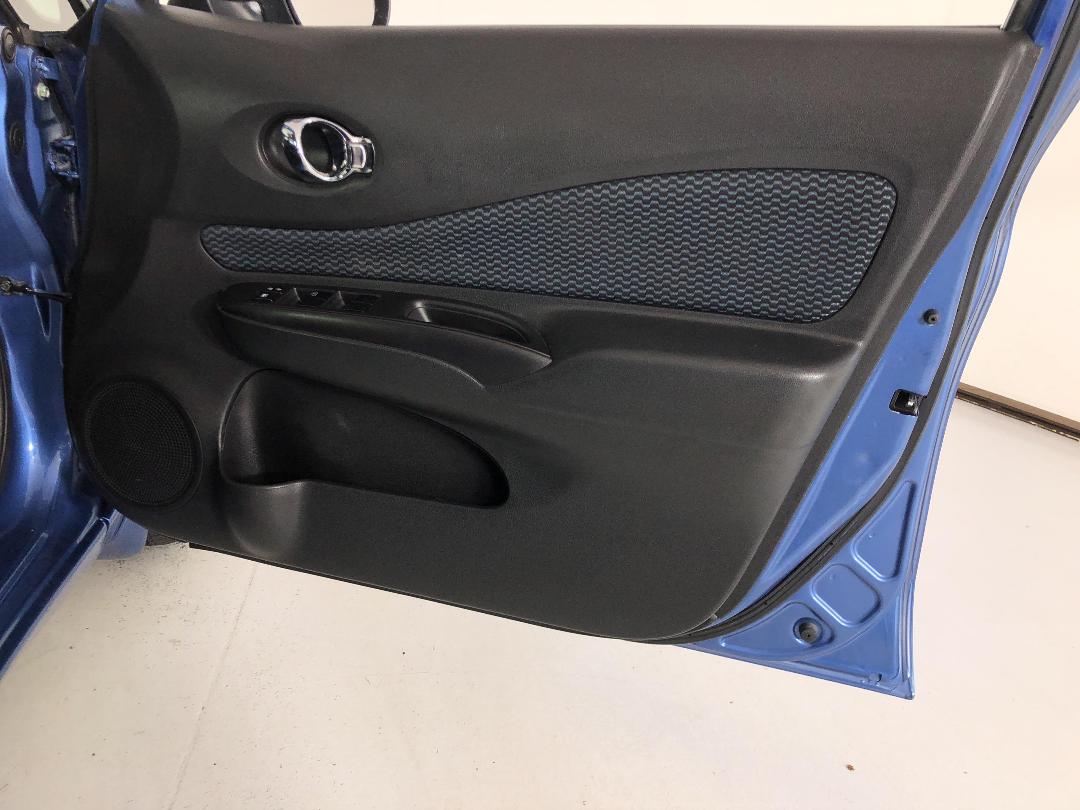 Photo '15' of Nissan Note