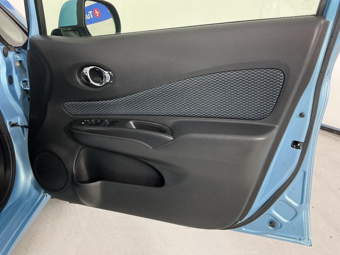 Photo '15' of Nissan Note