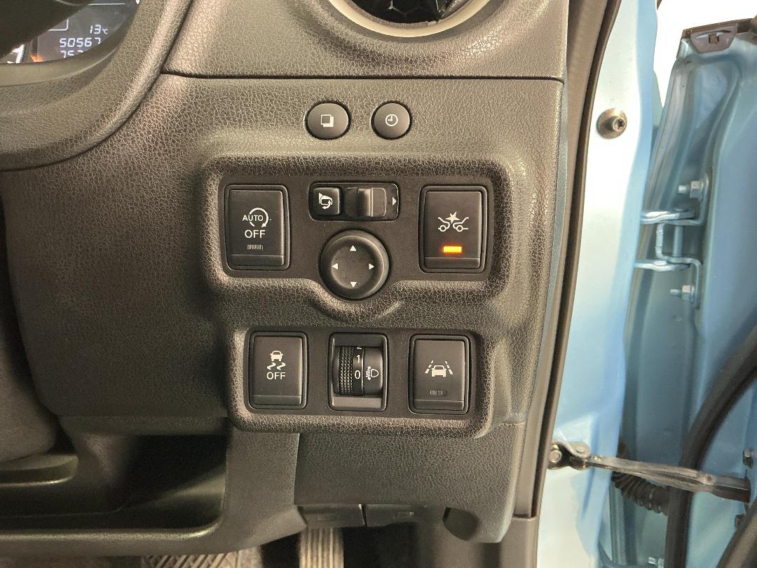 Photo '23' of Nissan Note