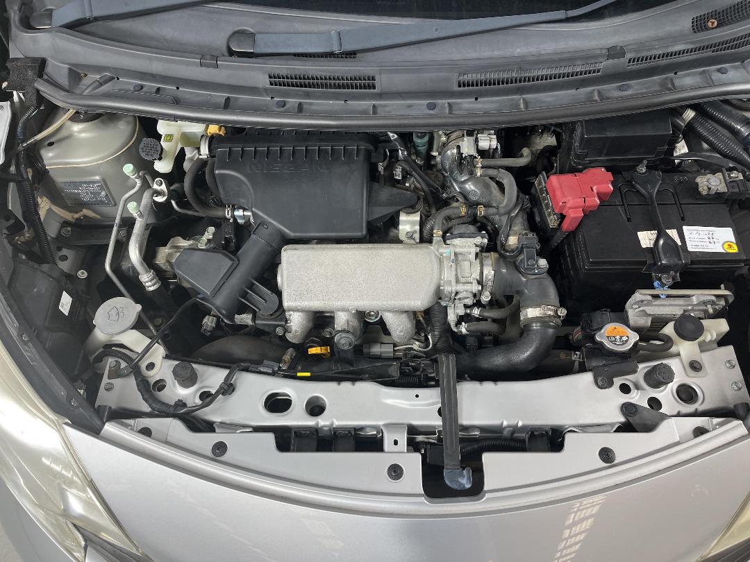 Photo '13' of Nissan Note