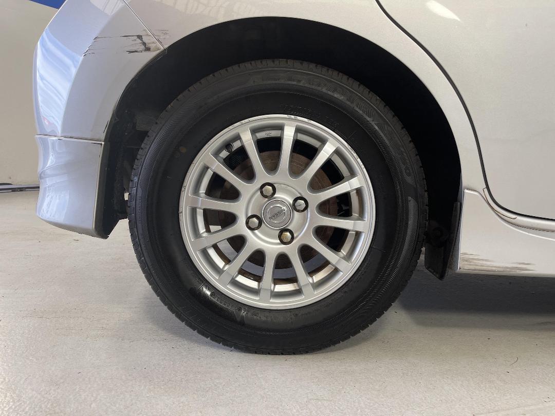 Photo '12' of Nissan Note