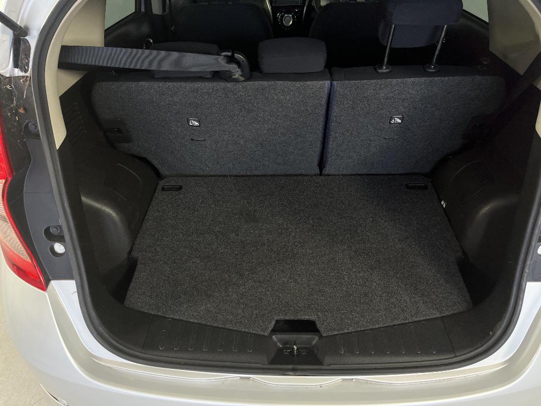 Photo '14' of Nissan Note