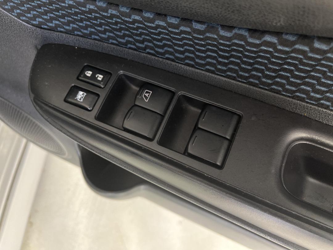 Photo '23' of Nissan Note