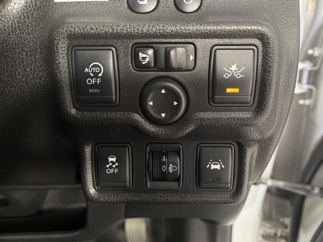 Photo '24' of Nissan Note