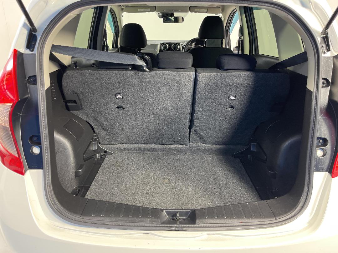 Photo '14' of Nissan Note Photo '14' of Nissan Note