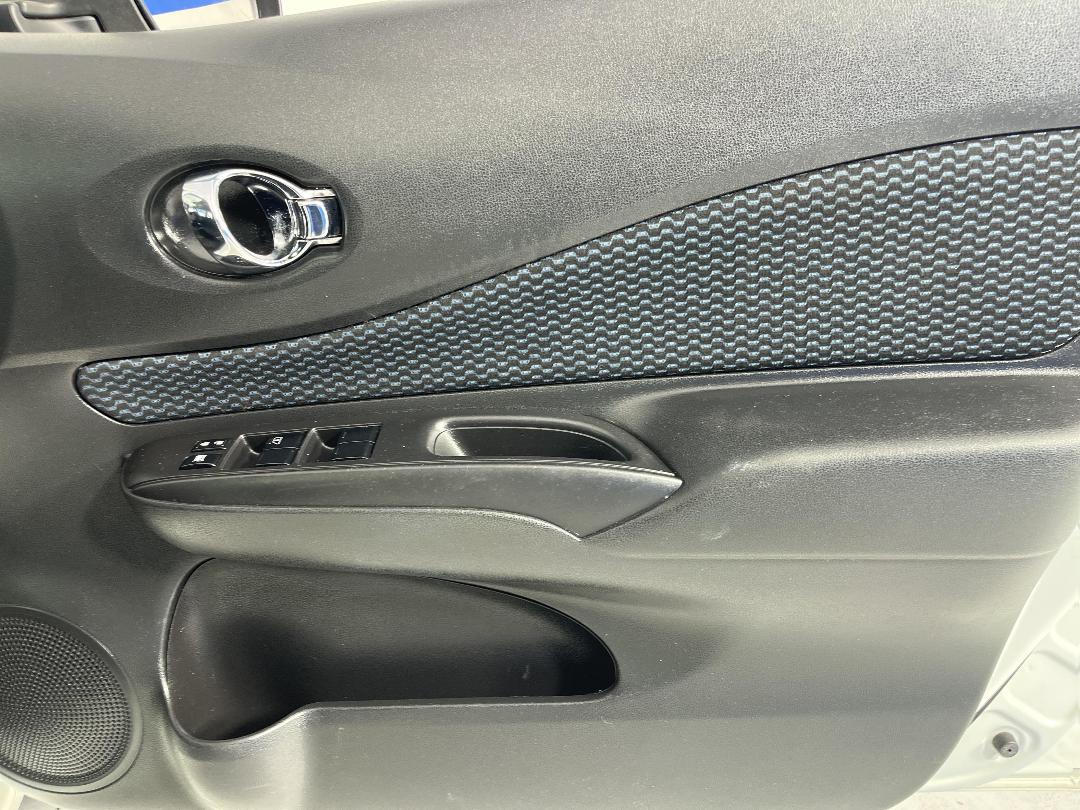 Photo '15' of Nissan Note Photo '15' of Nissan Note