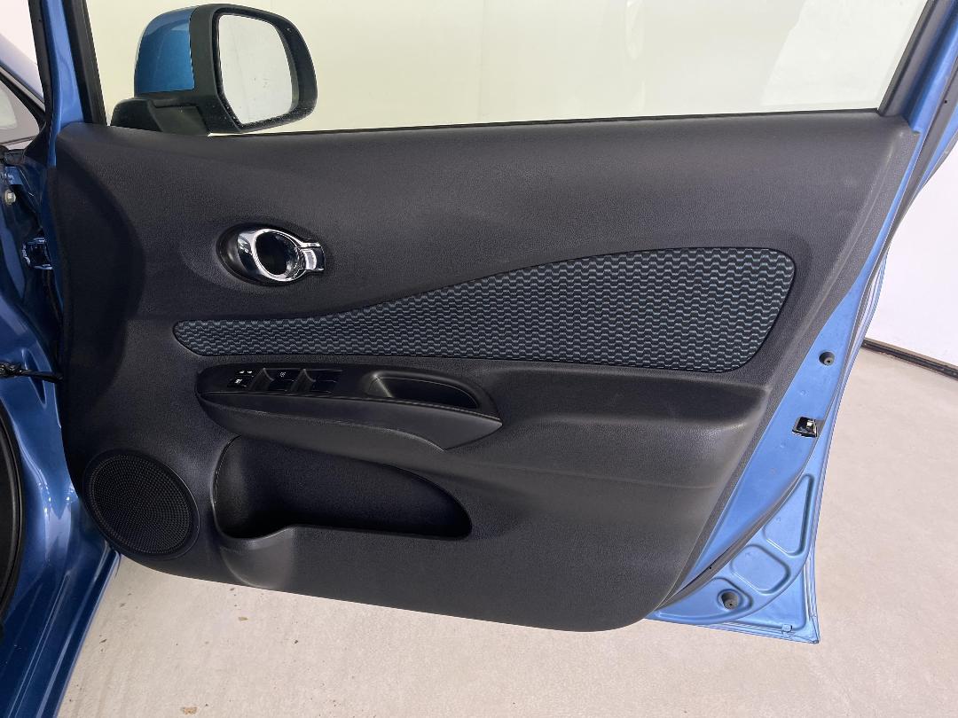 Photo '15' of Nissan Note