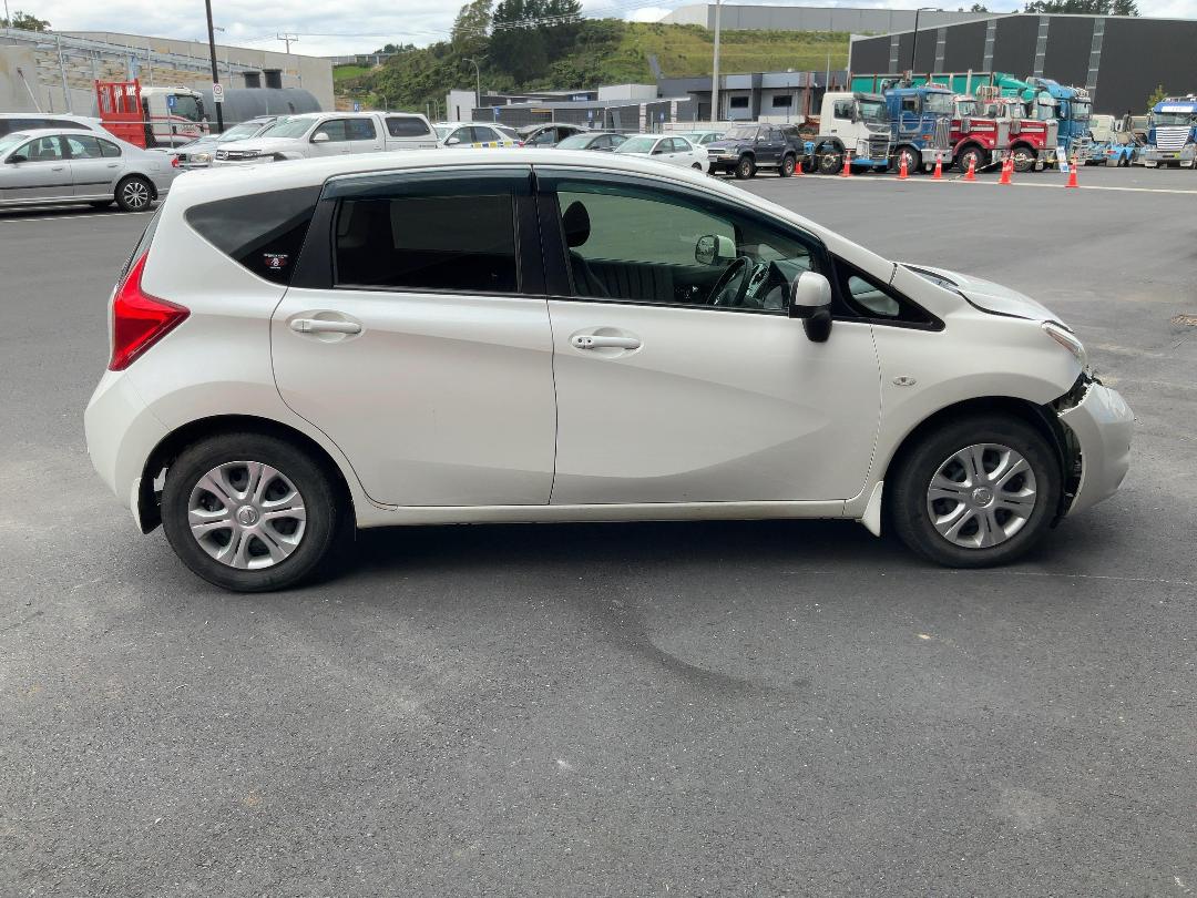 Photo '8' of Nissan Note Photo '8' of Nissan Note