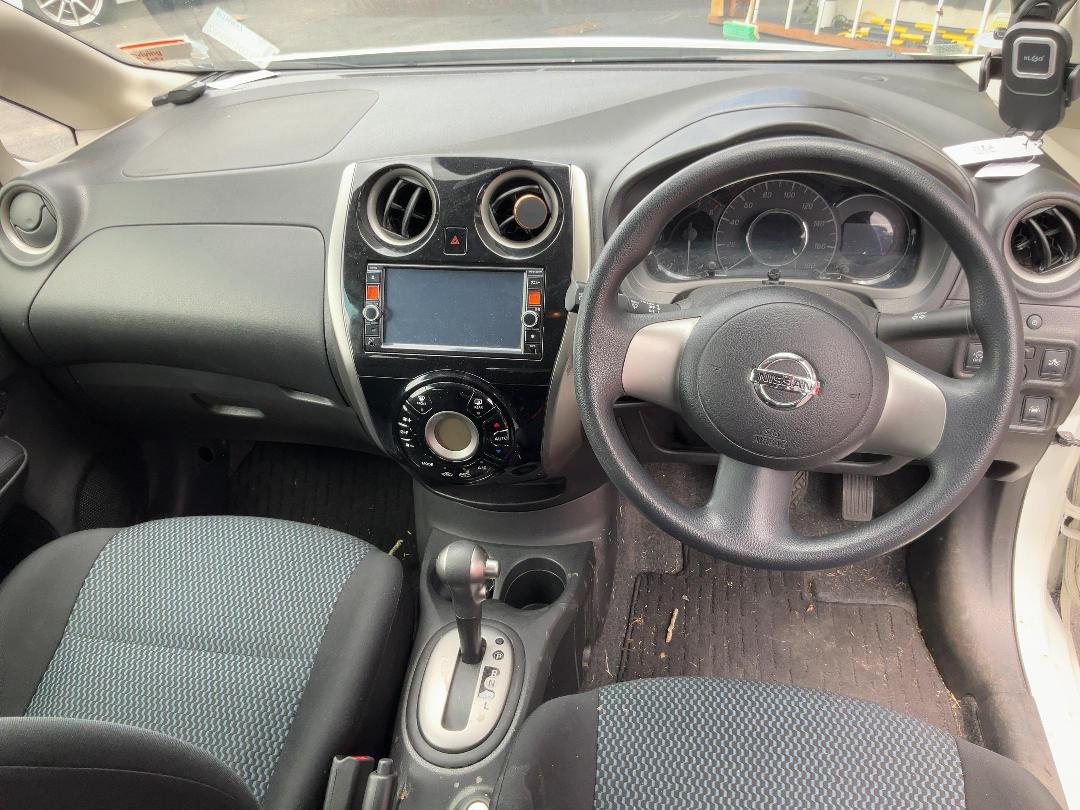 Photo '17' of Nissan Note Photo '17' of Nissan Note