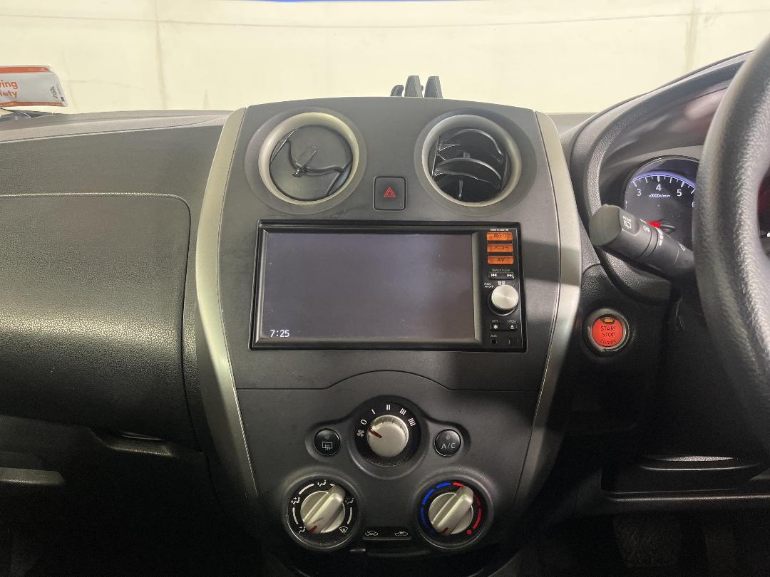 Photo '16' of Nissan Note Photo '16' of Nissan Note