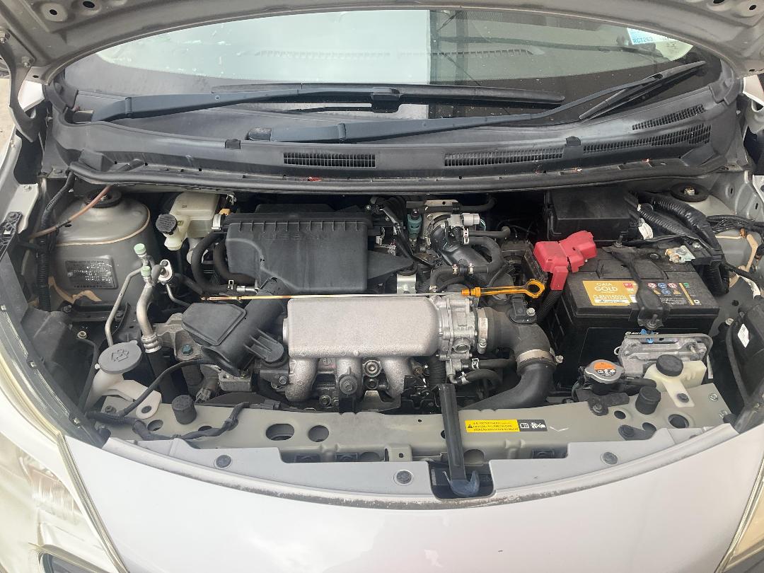 Photo '14' of Nissan Note