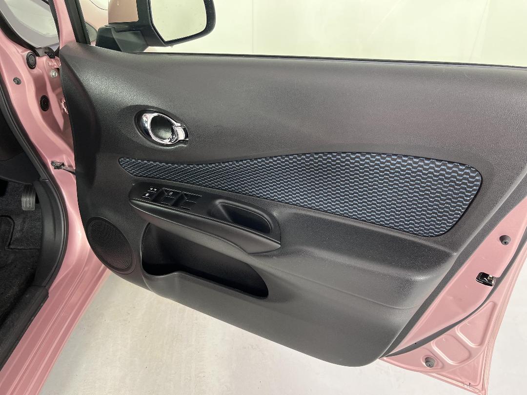 Photo '15' of Nissan Note