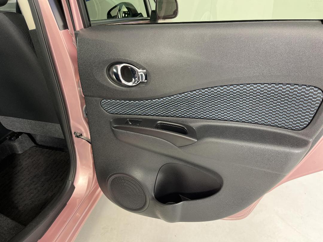 Photo '19' of Nissan Note