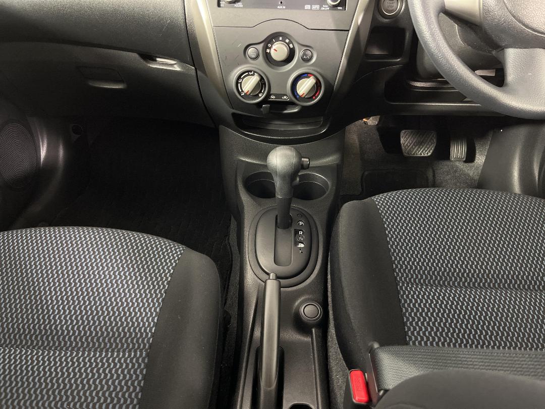 Photo '18' of Nissan Note