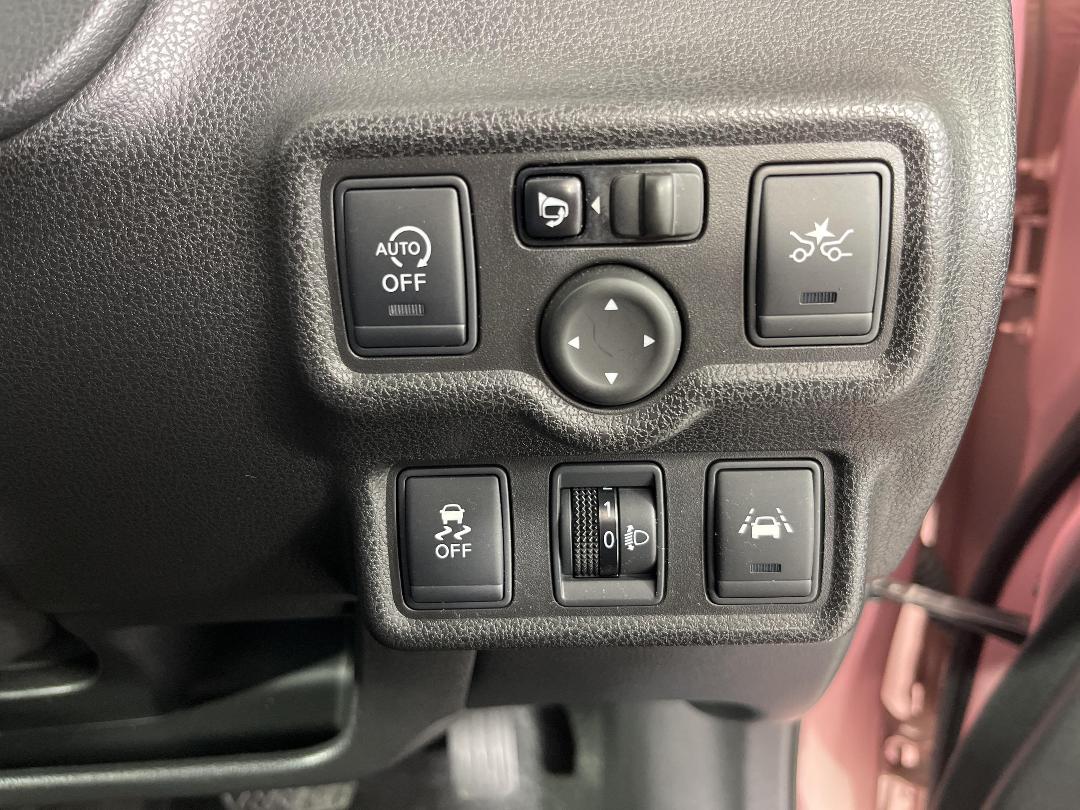 Photo '23' of Nissan Note