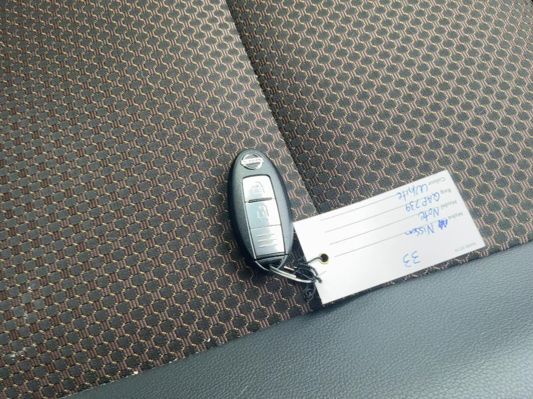 Photo '12' of Nissan Note