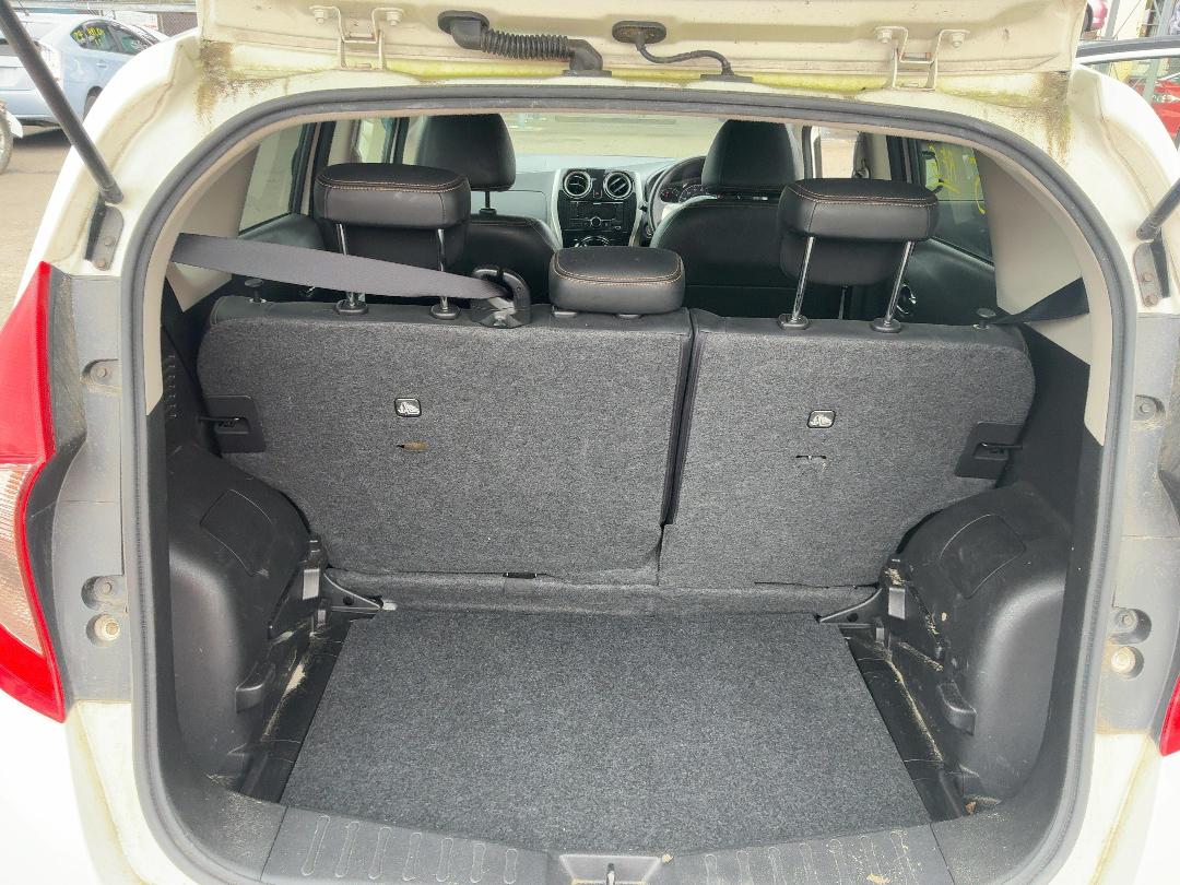 Photo '17' of Nissan Note