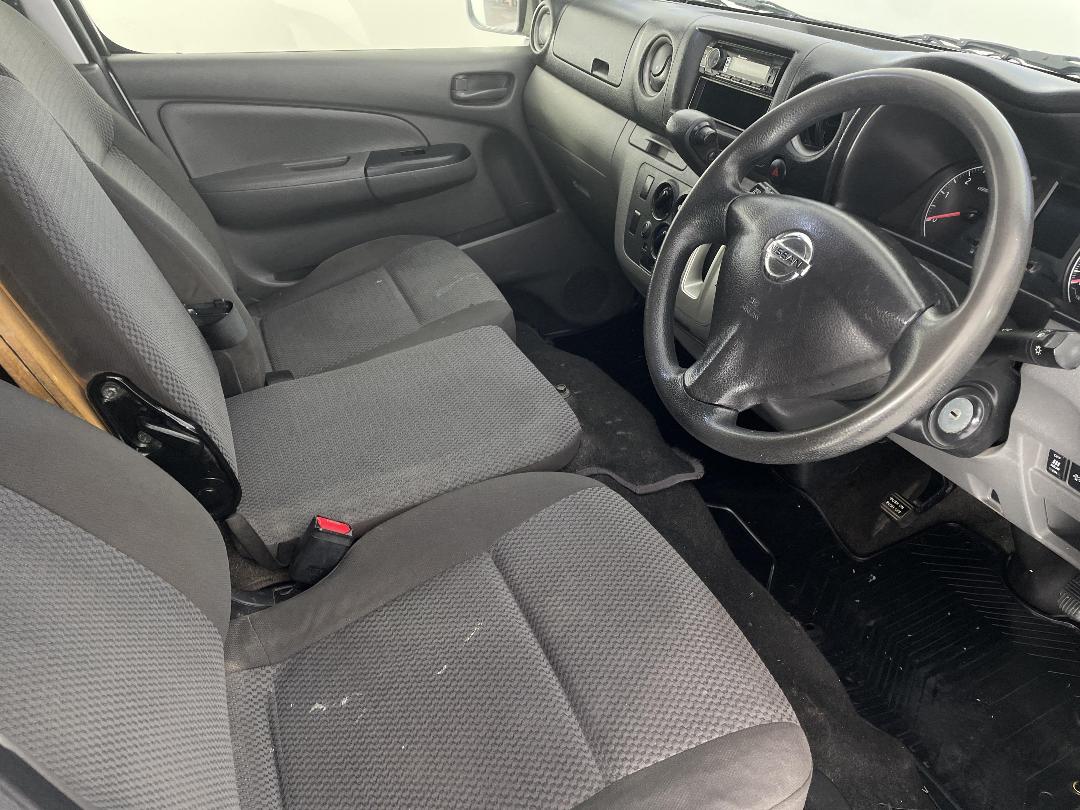 Photo '16' of Nissan NV350 Photo '16' of Nissan NV350