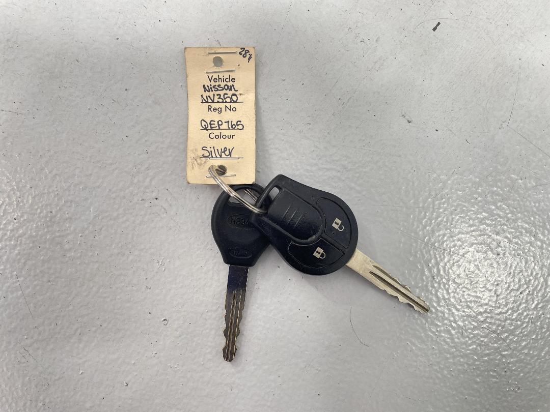 Photo '21' of Nissan NV350 Photo '21' of Nissan NV350