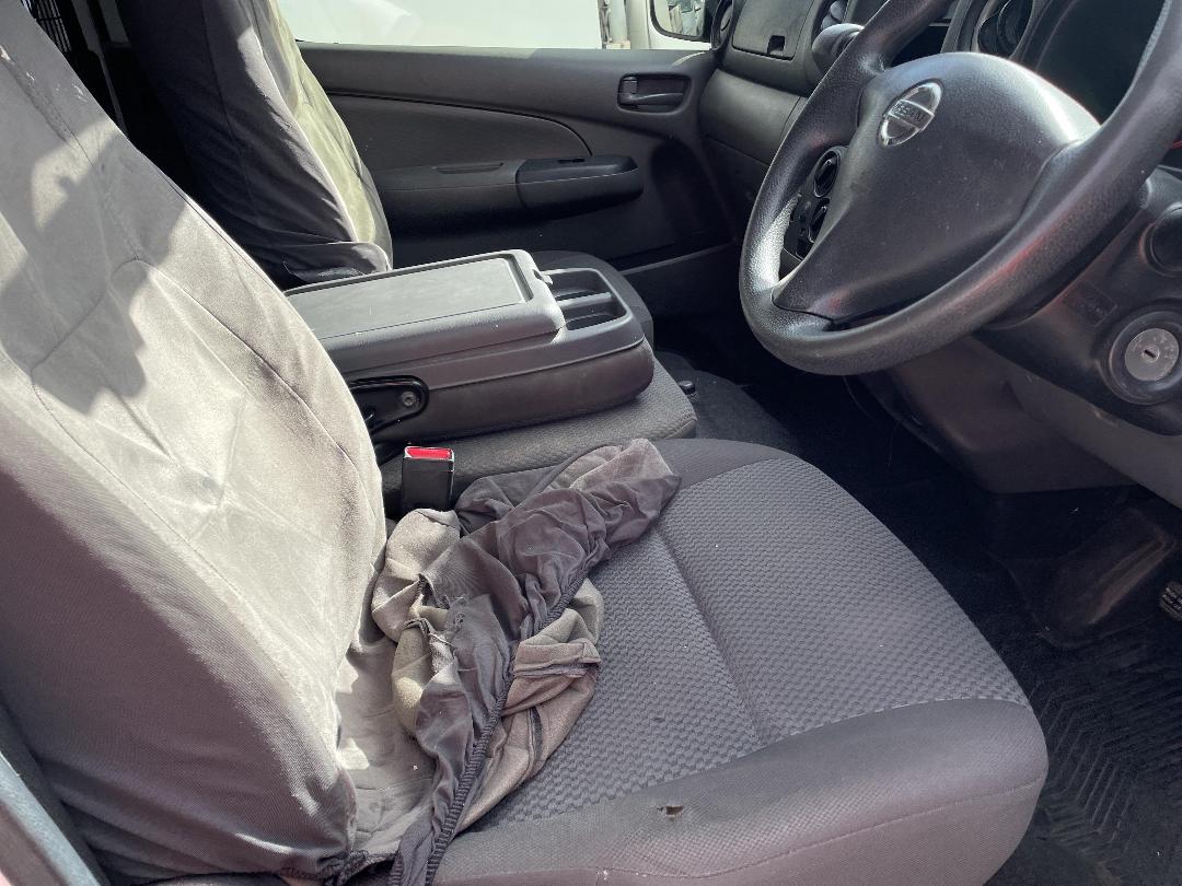 Photo '13' of Nissan NV350 Caravan Photo '13' of Nissan NV350 Caravan