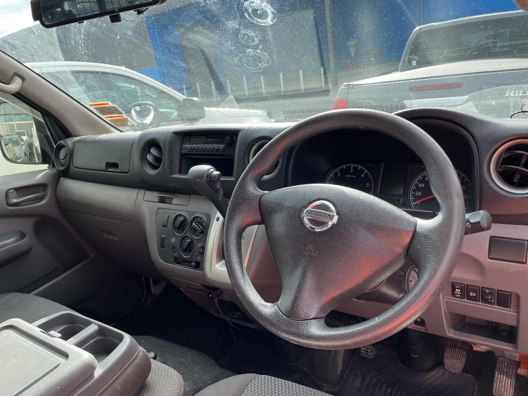 Photo '17' of Nissan NV350 Caravan Photo '17' of Nissan NV350 Caravan