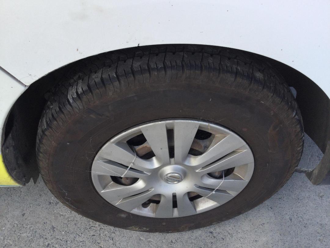 Photo '13' of Nissan NV350 Caravan Photo '13' of Nissan NV350 Caravan