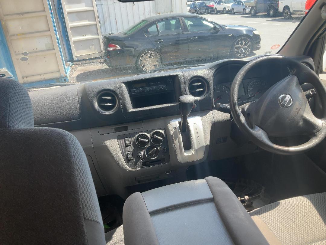 Photo '15' of Nissan NV350 Caravan