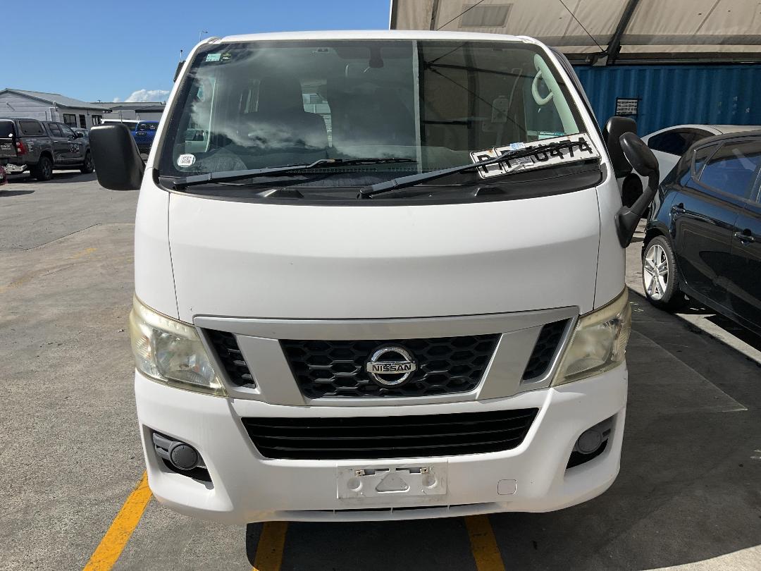 Photo '4' of Nissan NV350