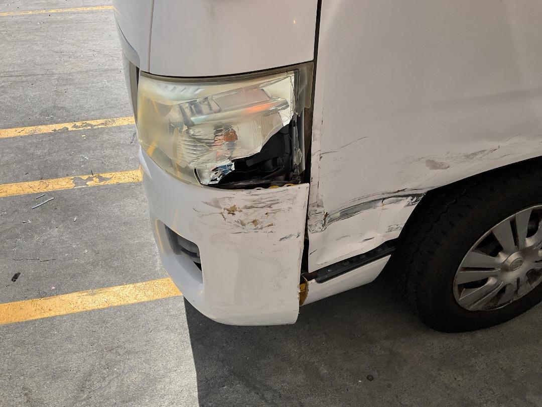 Photo '6' of Nissan NV350