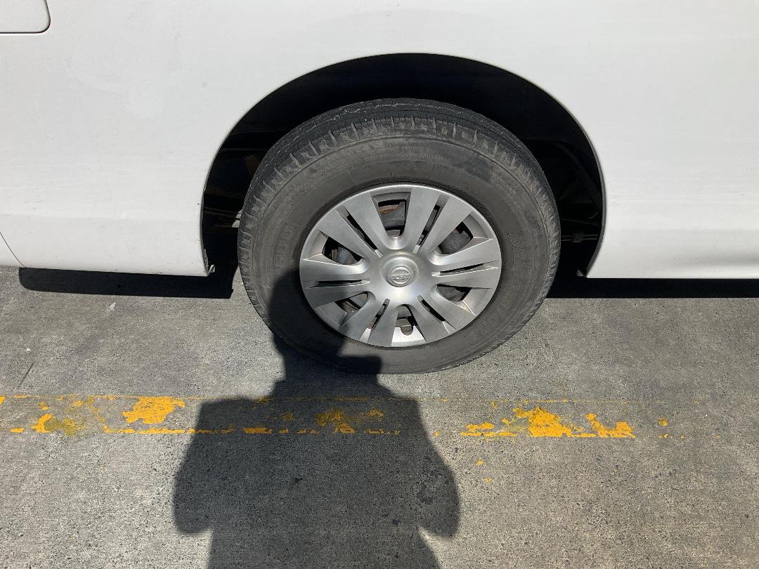 Photo '16' of Nissan NV350