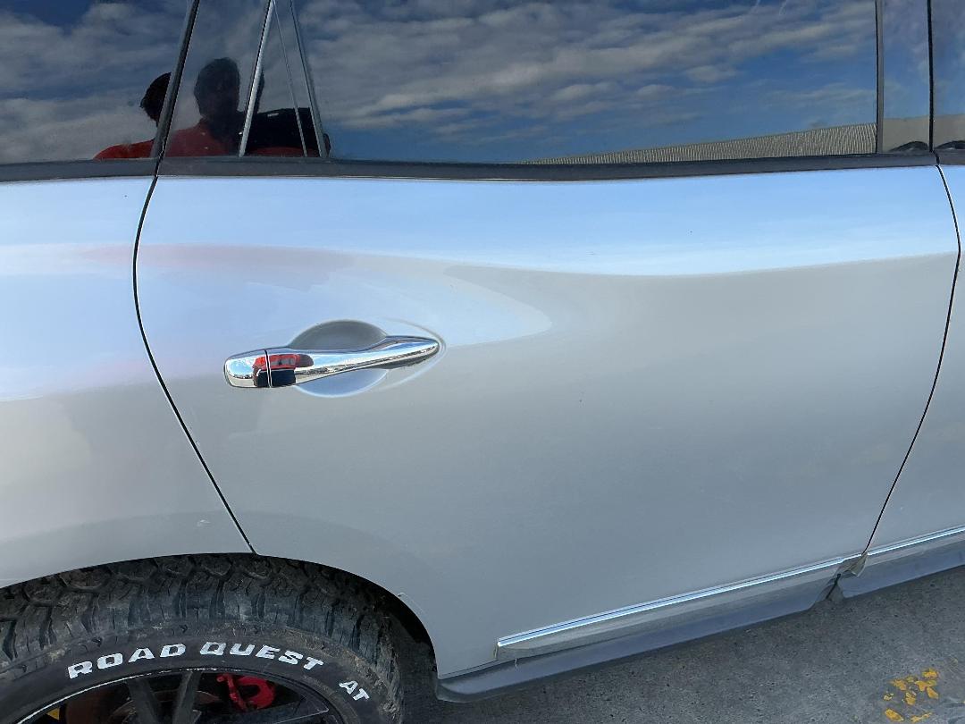 Photo '15' of Nissan Pathfinder TI