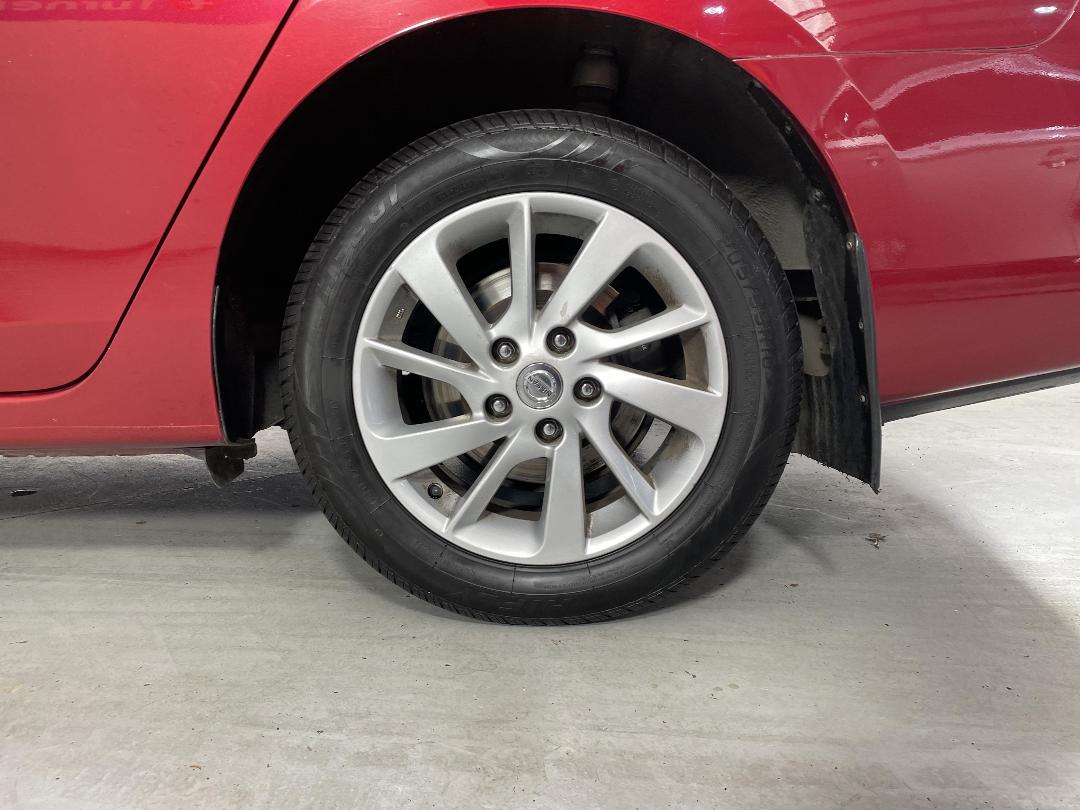 Photo '11' of Nissan Pulsar Photo '11' of Nissan Pulsar