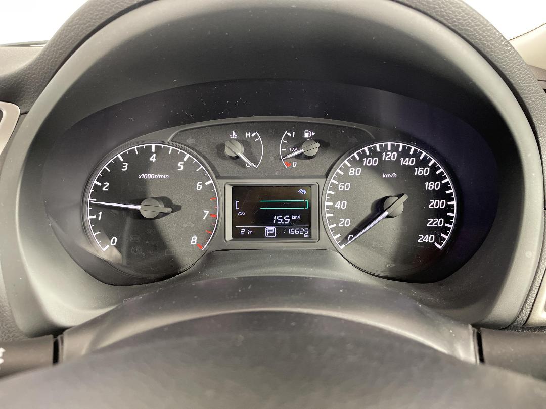 Photo '21' of Nissan Pulsar Photo '21' of Nissan Pulsar