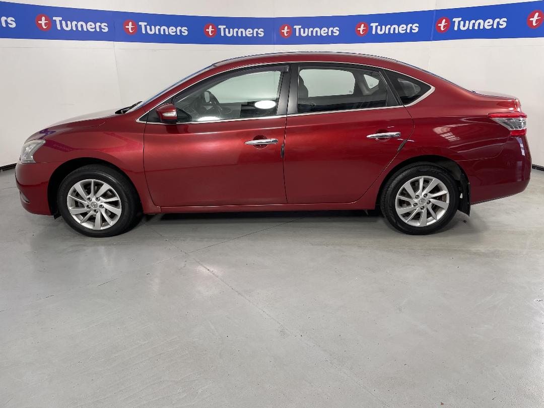 Photo '24' of Nissan Pulsar Photo '24' of Nissan Pulsar