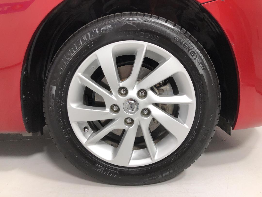 Photo '9' of Nissan Pulsar Photo '9' of Nissan Pulsar