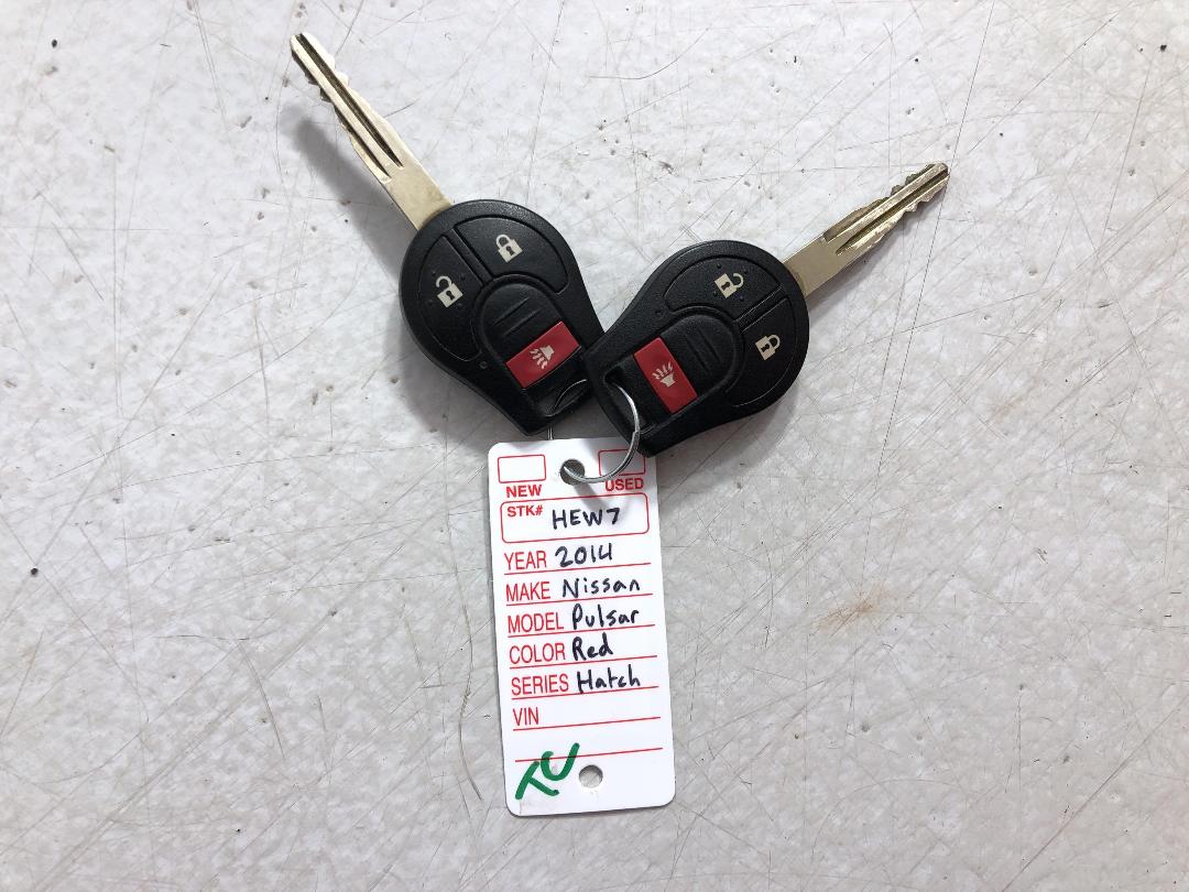 Photo '22' of Nissan Pulsar Photo '22' of Nissan Pulsar