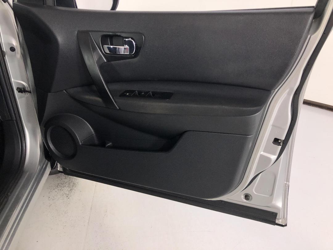 Photo '15' of Nissan Qashqai Photo '15' of Nissan Qashqai