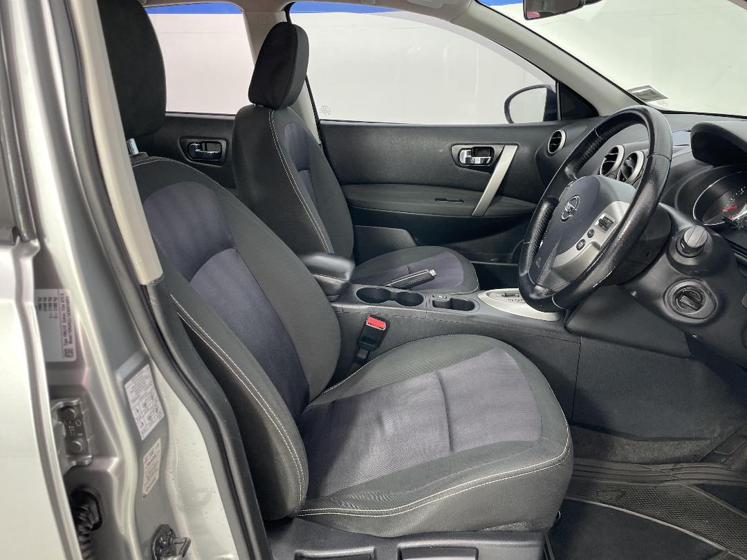 Photo '14' of Nissan Qashqai TI