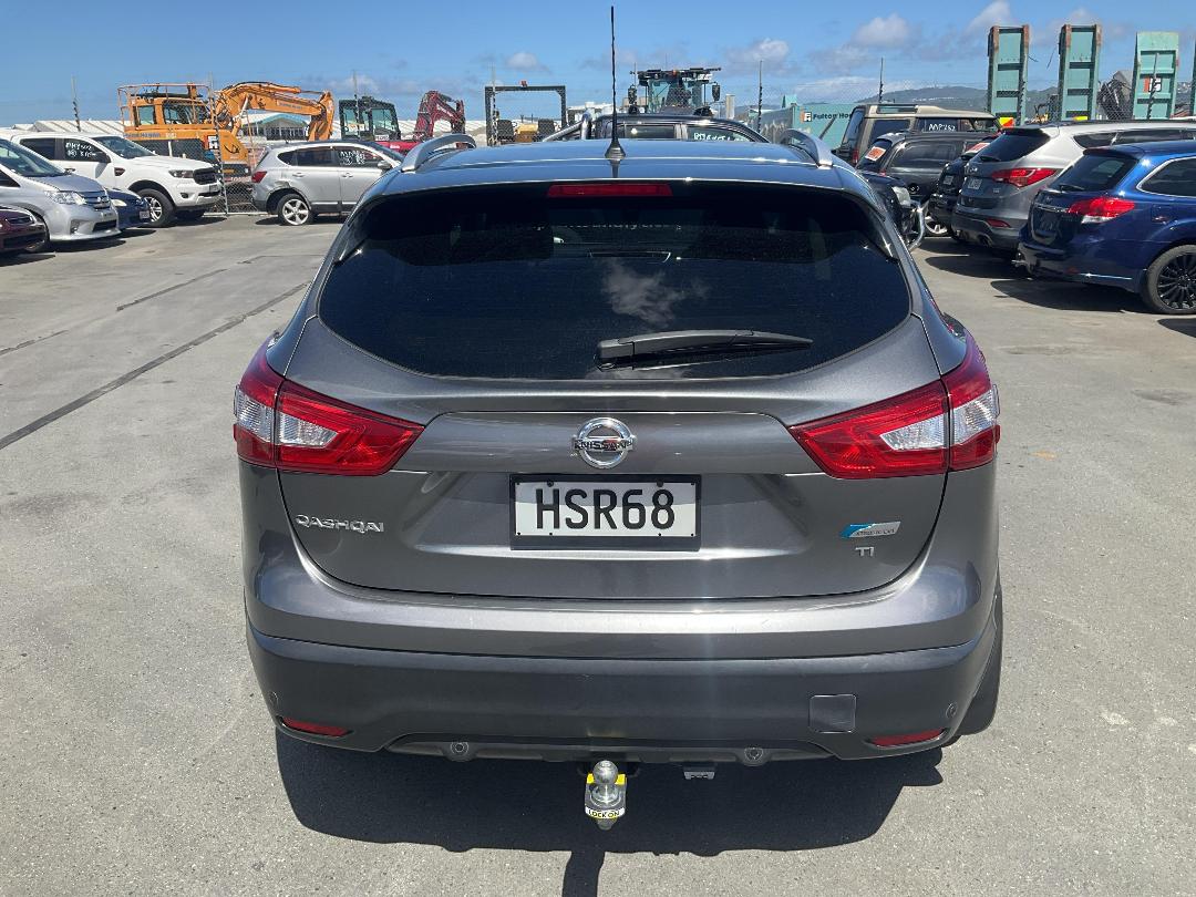 Photo '4' of Nissan Qashqai TI Photo '4' of Nissan Qashqai TI