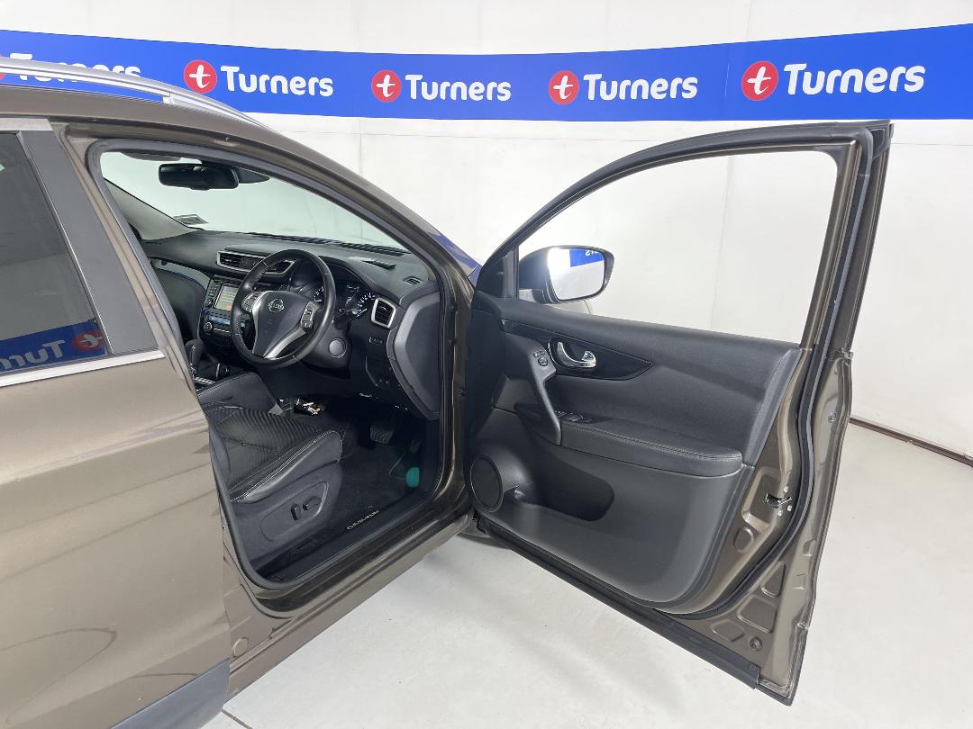 Photo '15' of Nissan Qashqai Photo '15' of Nissan Qashqai