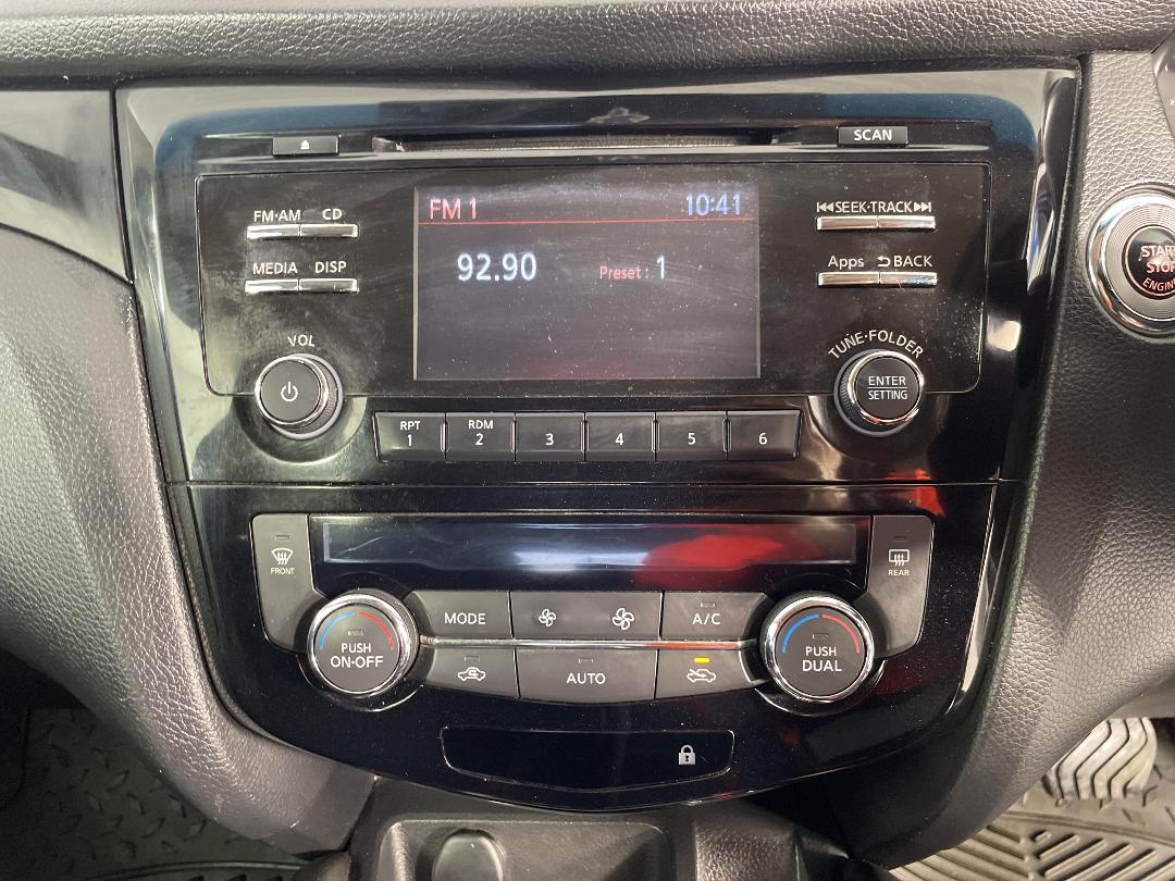 Photo '25' of Nissan Qashqai Photo '25' of Nissan Qashqai