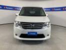 Thumbnail '2' of Nissan Serena